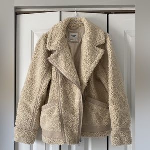 Abercrombie & Fitch Coat